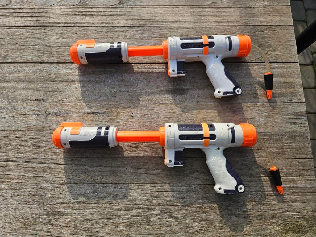 Super soaker 2x, Kinderen en Baby's, Speelgoed | Buiten | Actiespeelgoed, Ophalen of Verzenden, Zo goed als nieuw