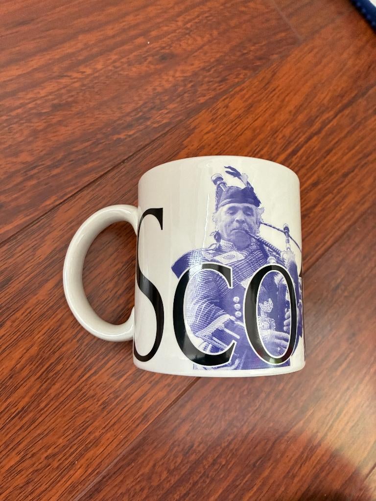 Starbucks City Mug ( 2001 )  Scotland, Verzamelen, Ophalen of Verzenden, Nieuw, Overige typen
