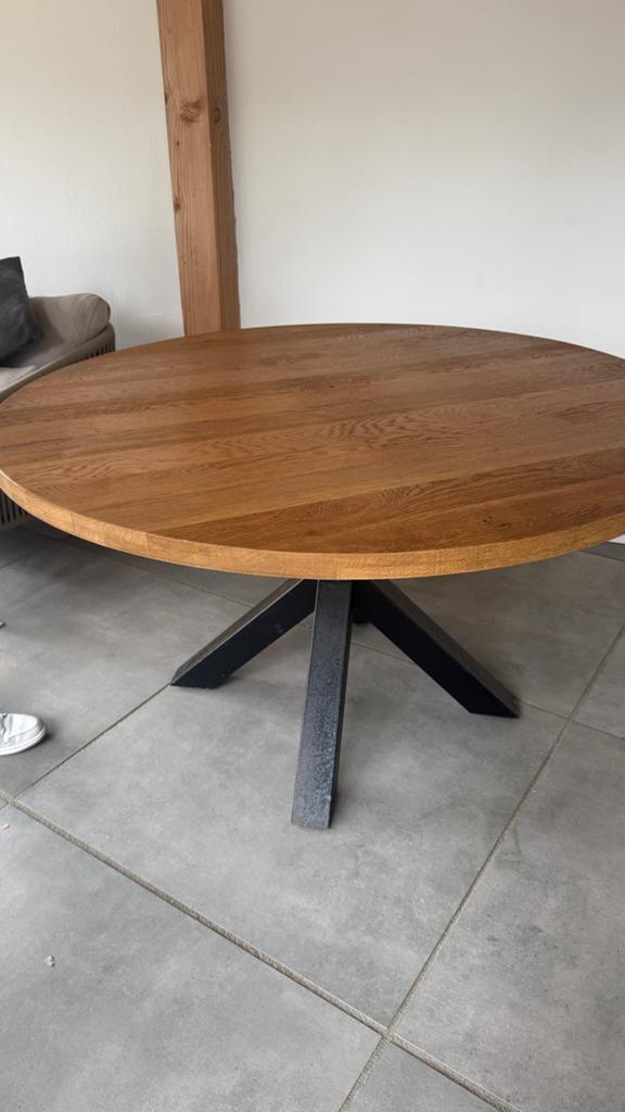 Massief eiken ronde eettafel 150 cm (6 persoons), Huis en Inrichting, Tafels | Eettafels, Ophalen, Gebruikt, 150 tot 200 cm, Vijf personen of meer