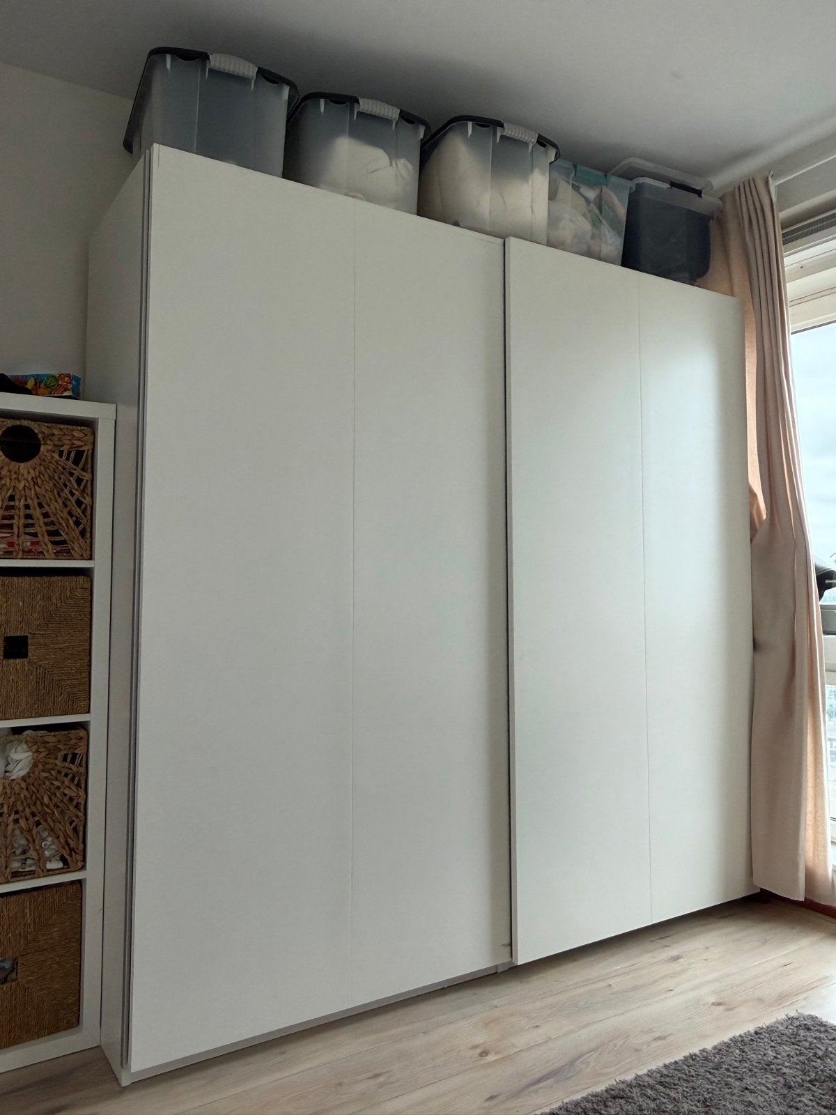Witte IKEA PAX kledingkast met schuifdeuren, Huis en Inrichting, Kasten | Kledingkasten, Gebruikt, 200 cm of meer, 200 cm of meer