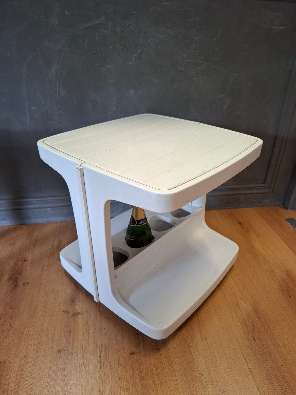 Vintage space age design serveerwagen bijzettafel trolley, Ophalen, Huis en Inrichting