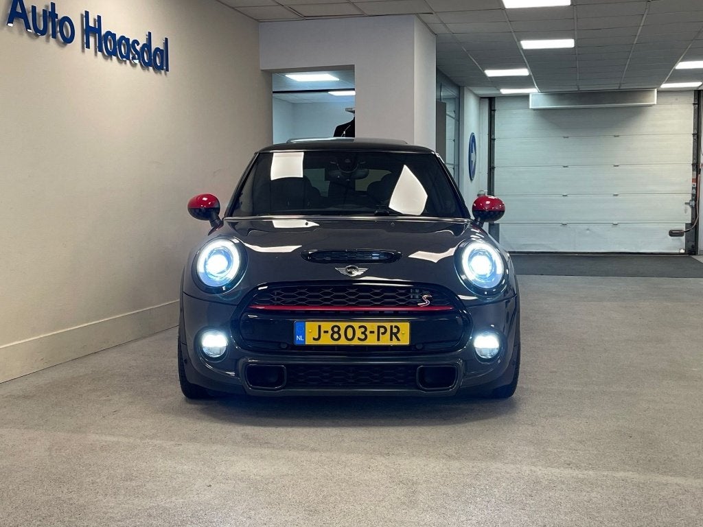 Mini 2.0 Cooper S 2014 Grijs, Voorwielaandrijving, 1998 cc, Zwart, 4 cilinders
