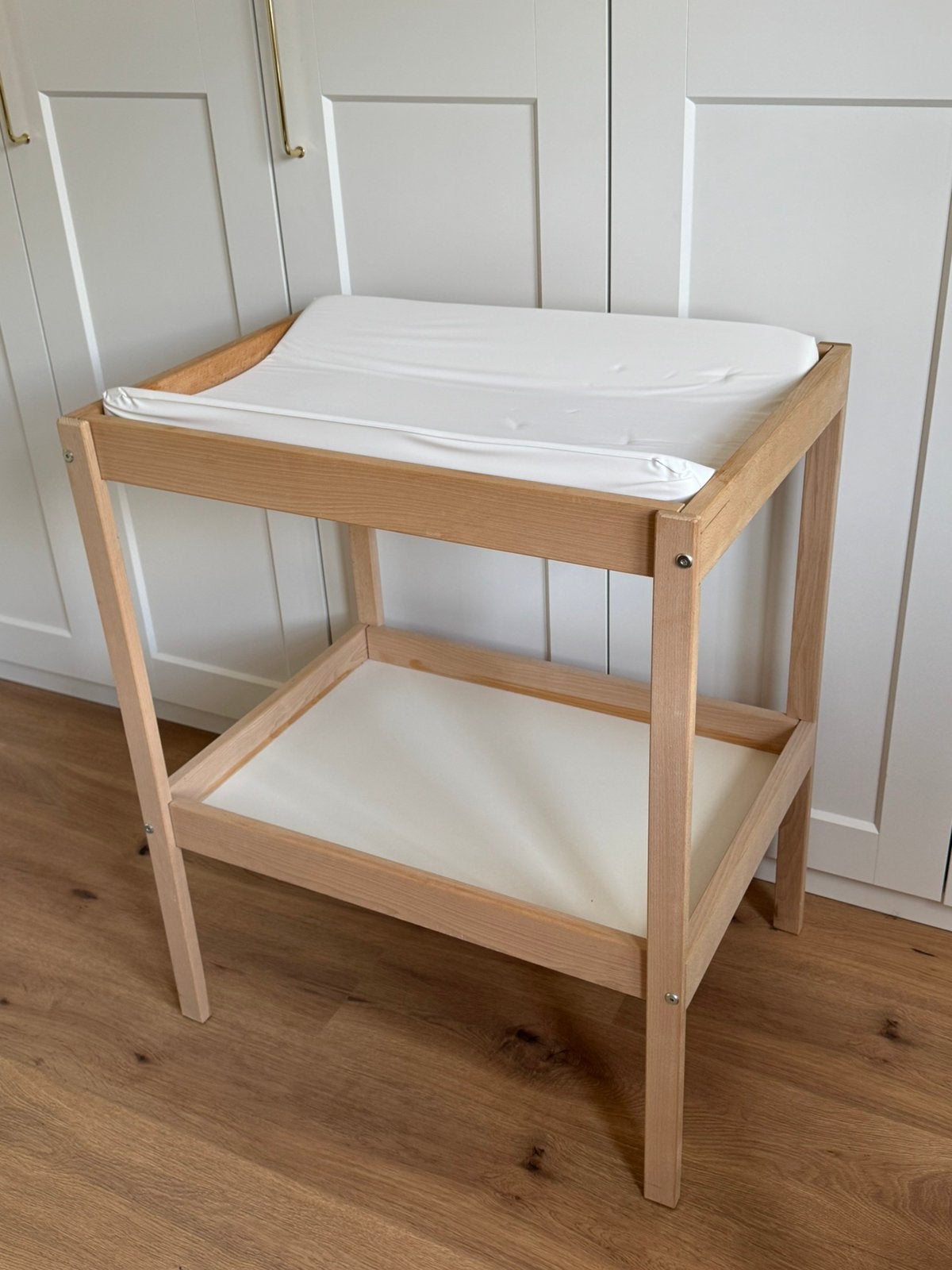 Ikea sniglar commode met aankleedkussen, Minder dan 75 cm, 50 tot 70 cm, Zo goed als nieuw, Ophalen