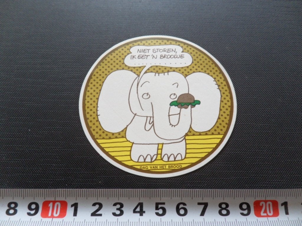 sticker Dag van het brood Niet storen ik eet 'n broodje, Ophalen of Verzenden, Zo goed als nieuw