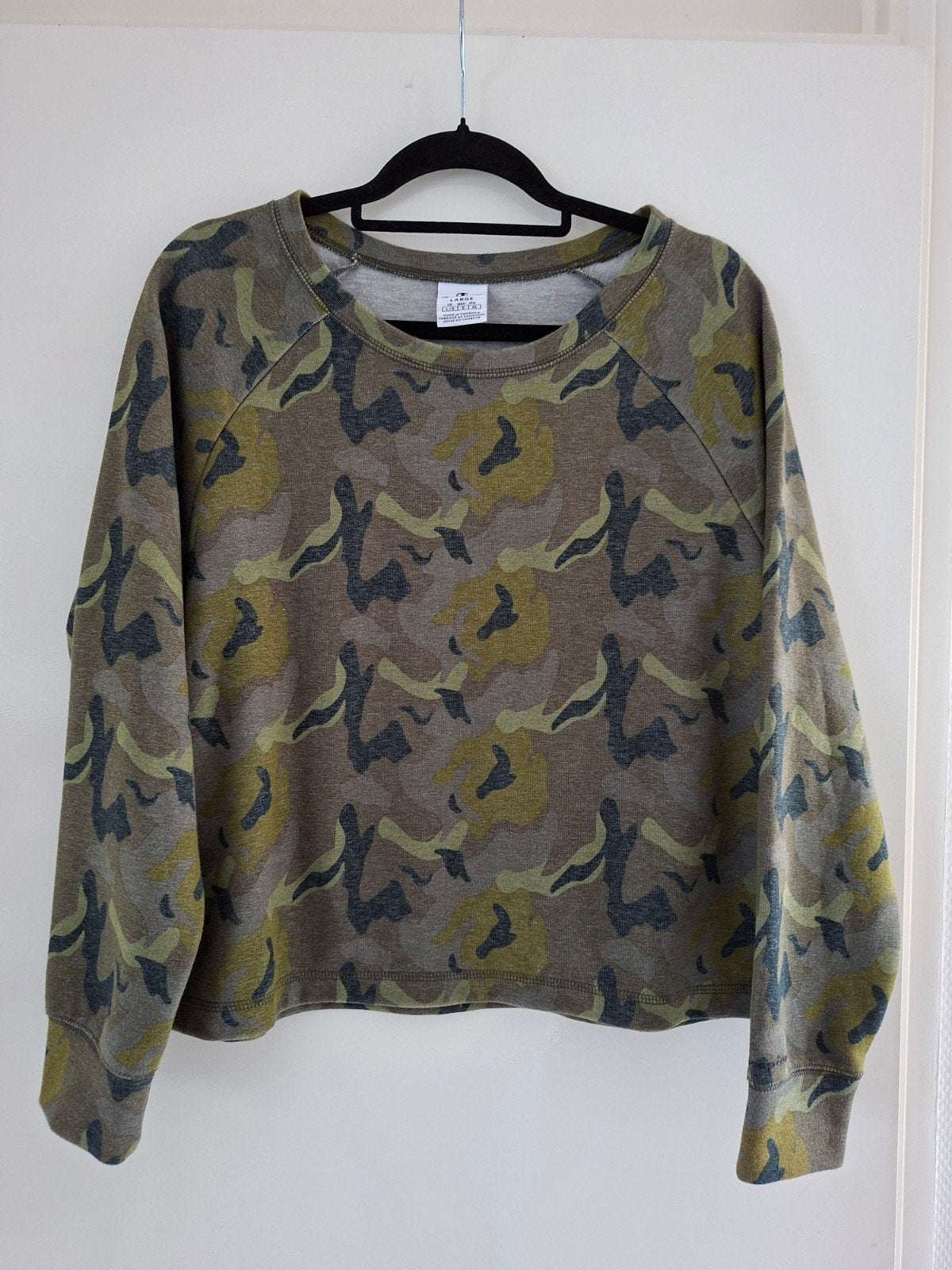 Champion Camo Cropped Sweater Maat L, Maat 42/44 (L), Ophalen of Verzenden, Zo goed als nieuw, Champion