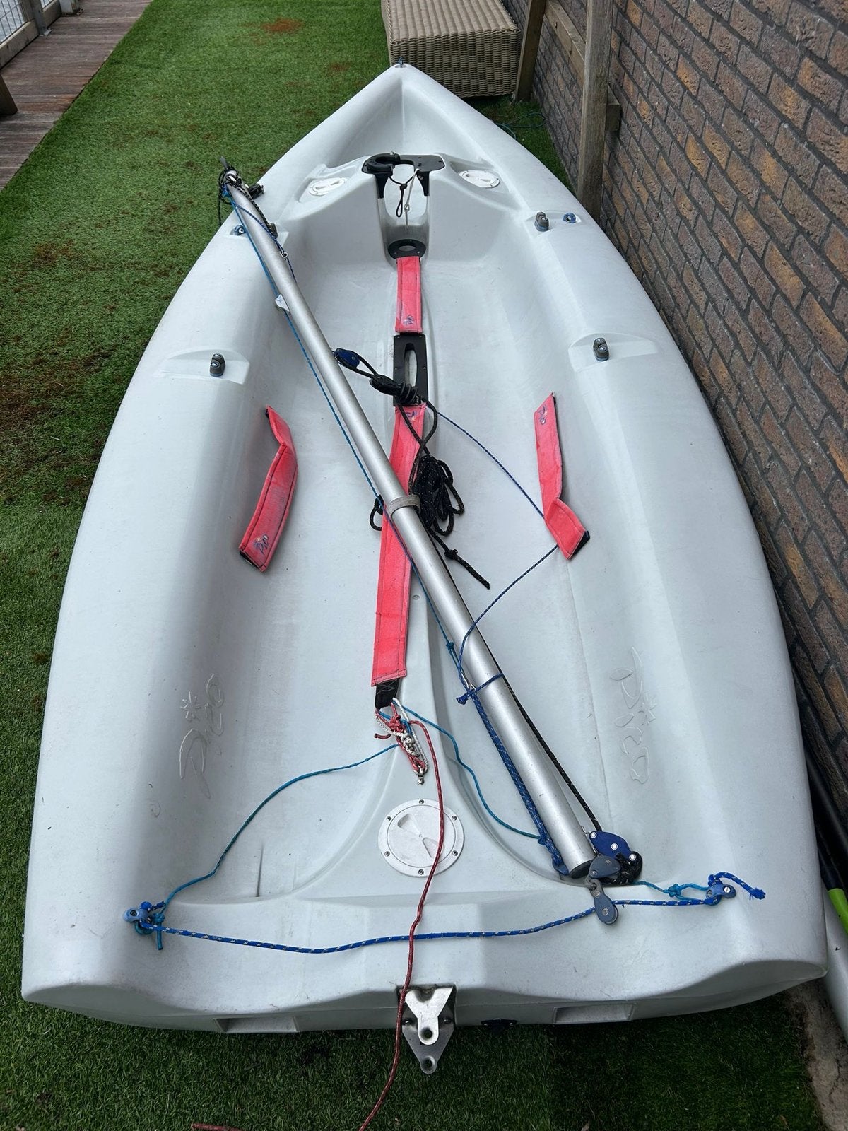 Pico zeilboot met extra wedstrijd zeil , fok en nieuw roer, Gebruikt, Ophalen, Minder dan 3 meter, Minder dan 15 m²