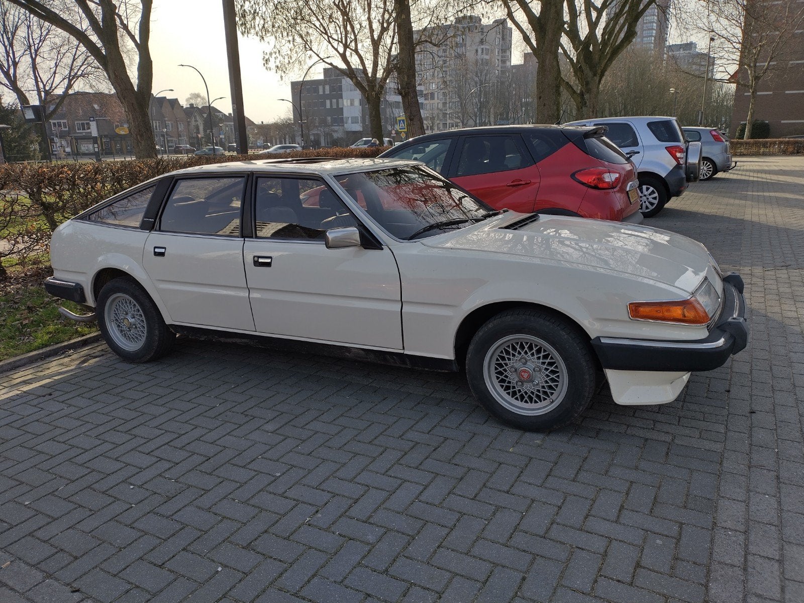 Gezocht: betrouwbare oldtimer stalling, Auto diversen