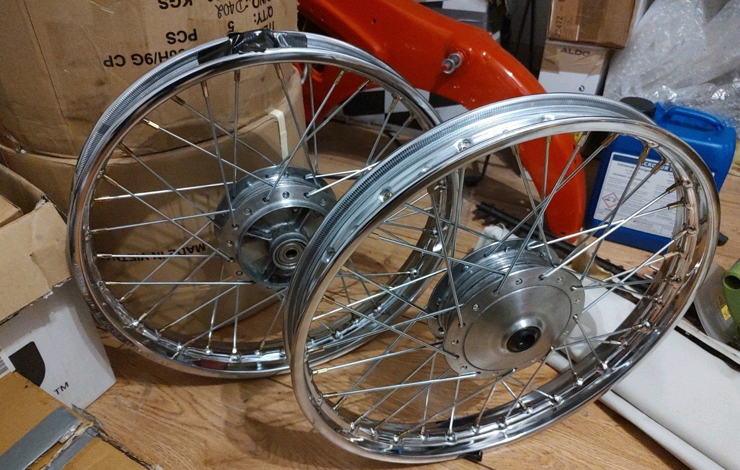 wielen spaken inspaken richten bromfiets brommer oldtimer, Ophalen of Verzenden, Overige typen, Overige merken