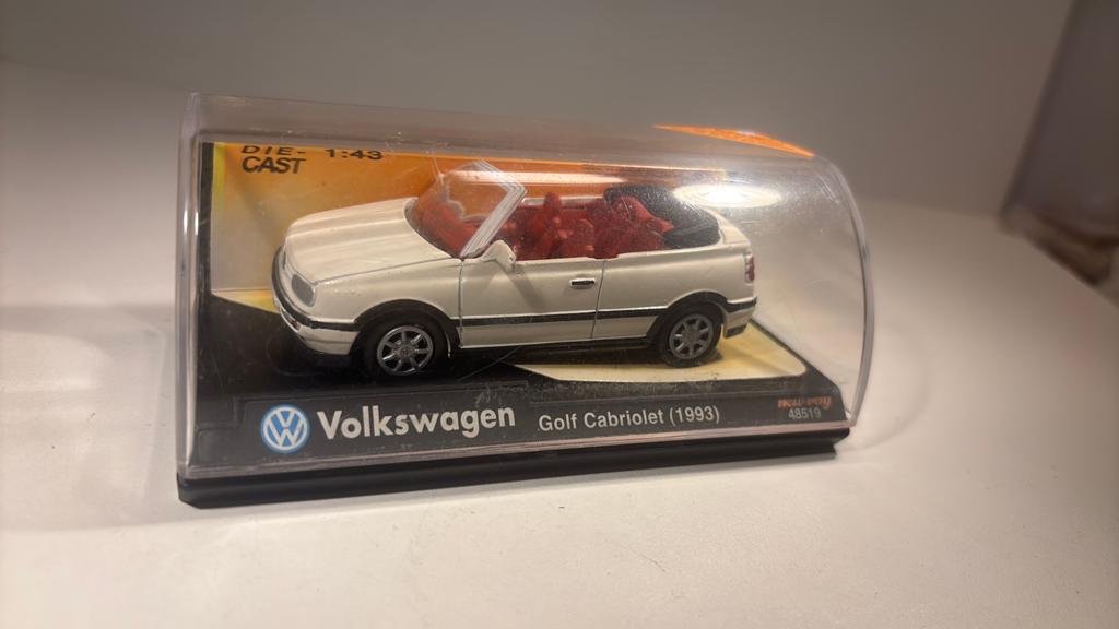 Volkswagen golf 1993 new ray 1.43, Hobby en Vrije tijd, Modelauto's | 1:43, Auto, Solido, Ophalen of Verzenden, A