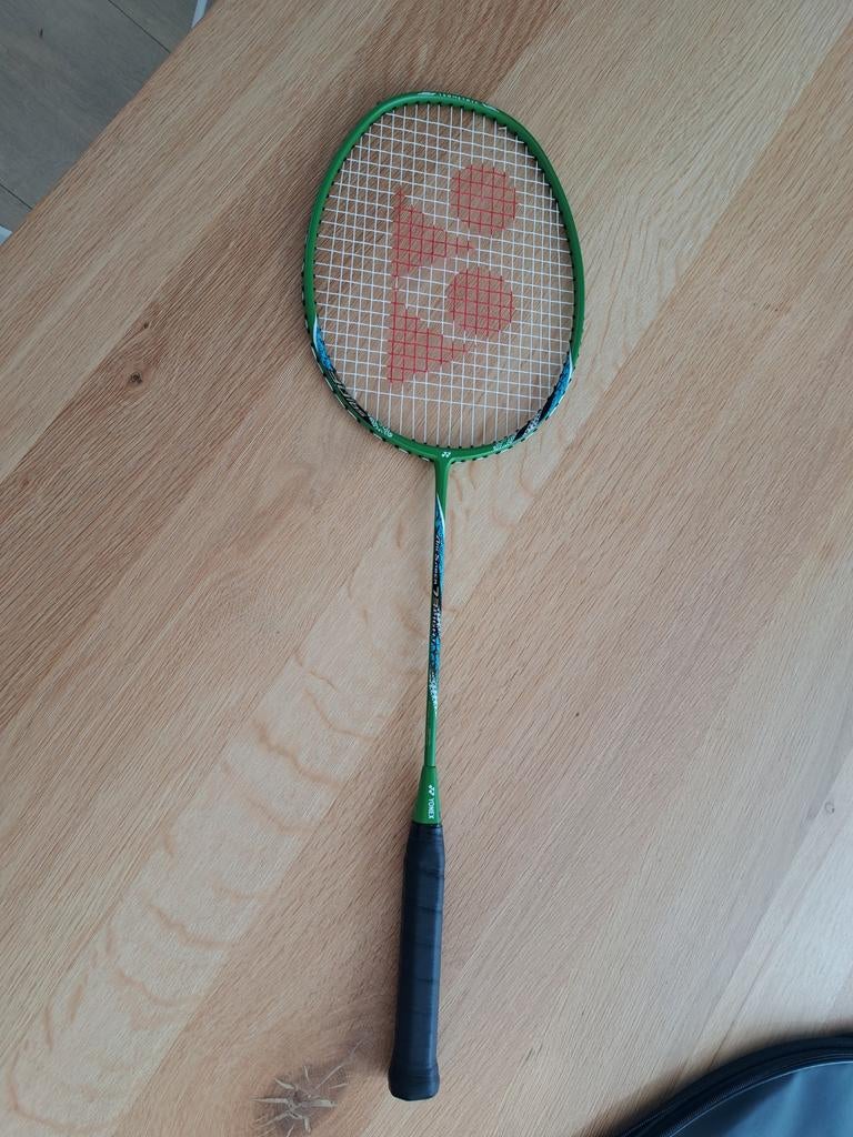 NIEUW Yonex Arcsaber 73 light badmintonracket met hoes, Ophalen of Verzenden, Nieuw, Racket(s)
