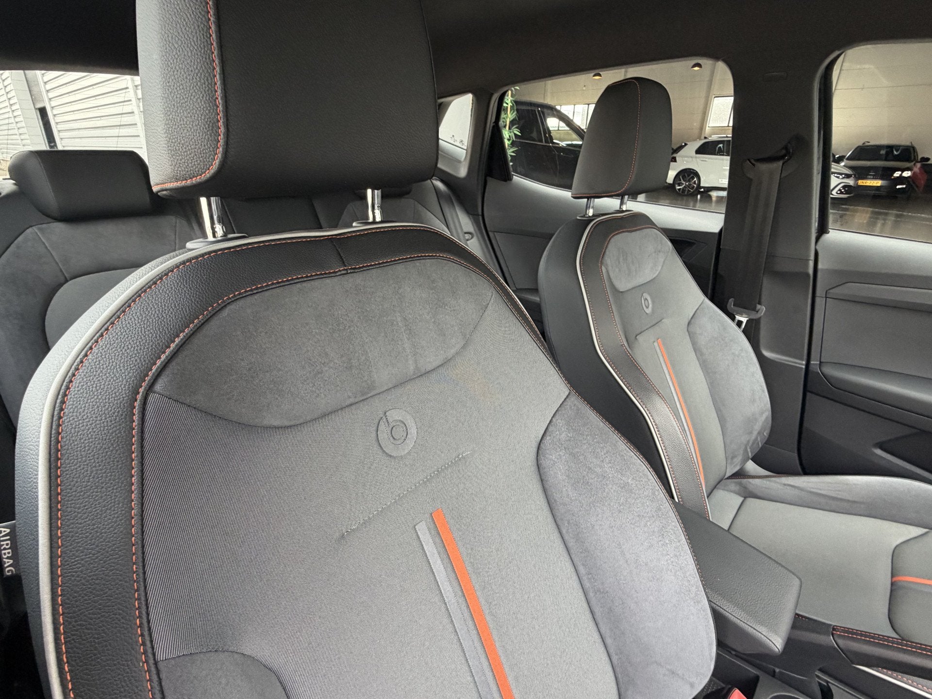 SEAT Ibiza SEAT Ibiza 1.0 TSI BEATS Camera|Navi|Carplay|LED, Auto's, Voorwielaandrijving, Stof, Gebruikt, 1028 kg