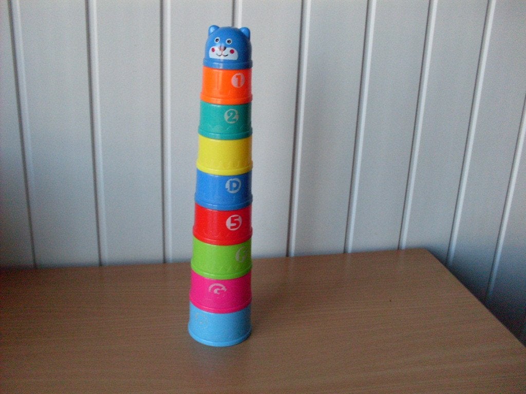 kindveilige goede kwaliteit zgna stapel toren, Ophalen, Zo goed als nieuw, Overige typen