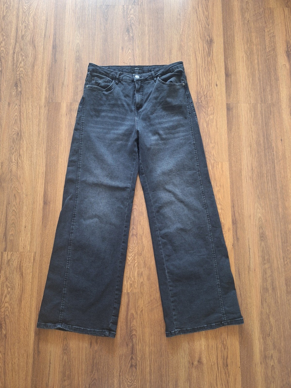 Opus jeans zwart wide - mt 44 L32, Opus, Ophalen of Verzenden, Zo goed als nieuw, Zwart