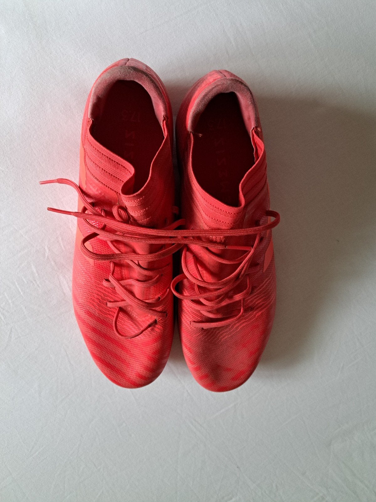 Adidas Nemeziz male voetbalschoenen 1x gebruikt maat 45 1/3, Sport en Fitness, Voetbal, Ophalen of Verzenden, Gebruikt, Schoenen