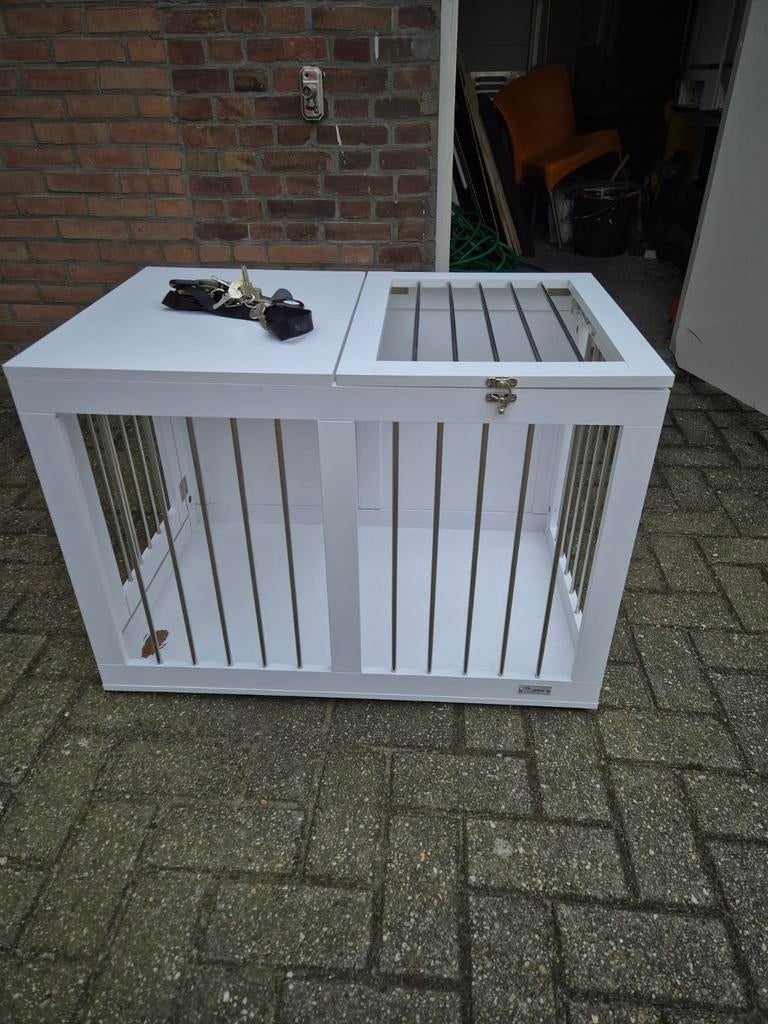 Bench, Dieren en Toebehoren, Hondenbenches, Ophalen, Zo goed als nieuw