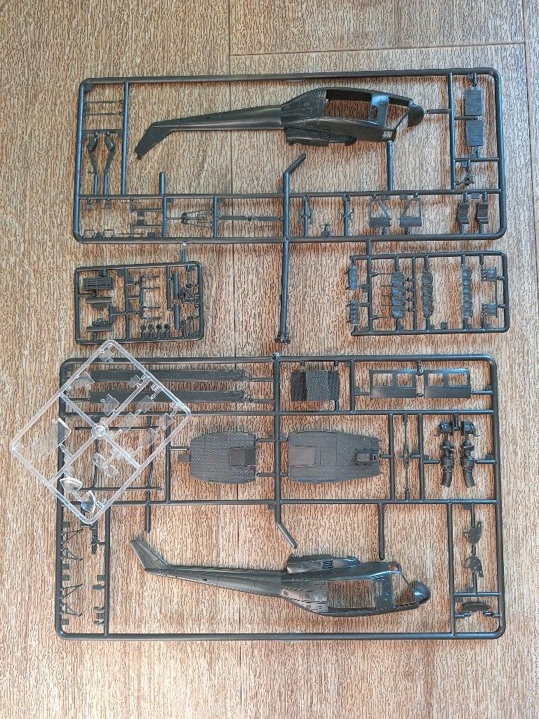 1:72 / 1/72 Italeri Bell UH-1D Iroquois 1, Hobby en Vrije tijd, Modelbouw | Vliegtuigen en Helikopters, 1:72 tot 1:144, Italeri