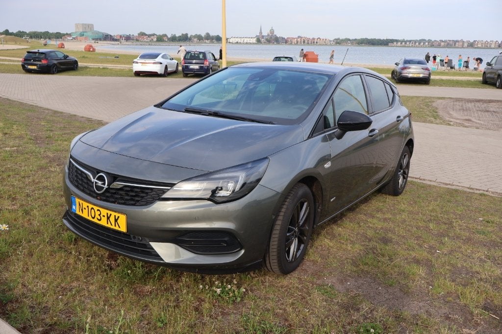 Opel Astra 1.2 Turbo business 110pk 2021 NAP geregistreerd, Auto's, Opel, Voorwielaandrijving, Euro 6, 1199 cc, 620 kg