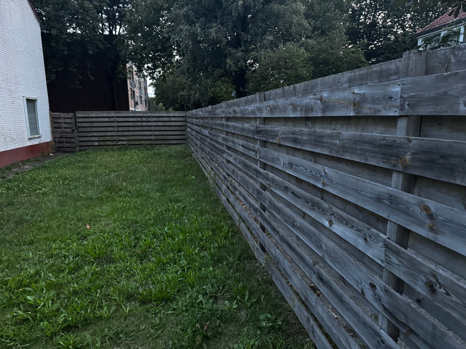 Houten schutting + carport te koop – biede, 1 tot 2 meter, 6 meter of meer, Ophalen of Verzenden, Zo goed als nieuw