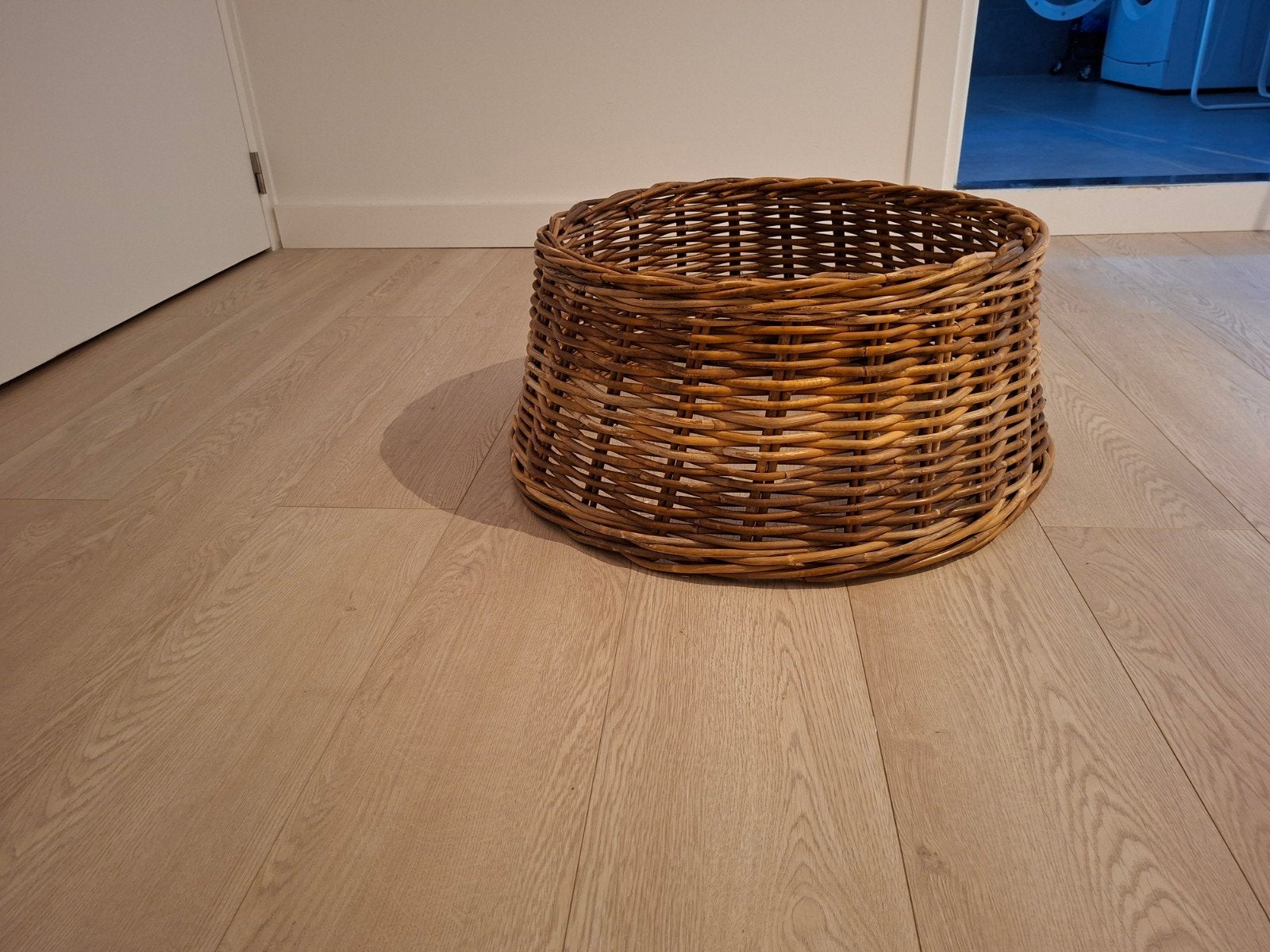 Ronde rieten mand - Gebruikt, Ophalen, Gebruikt, Gevlochten, Mand