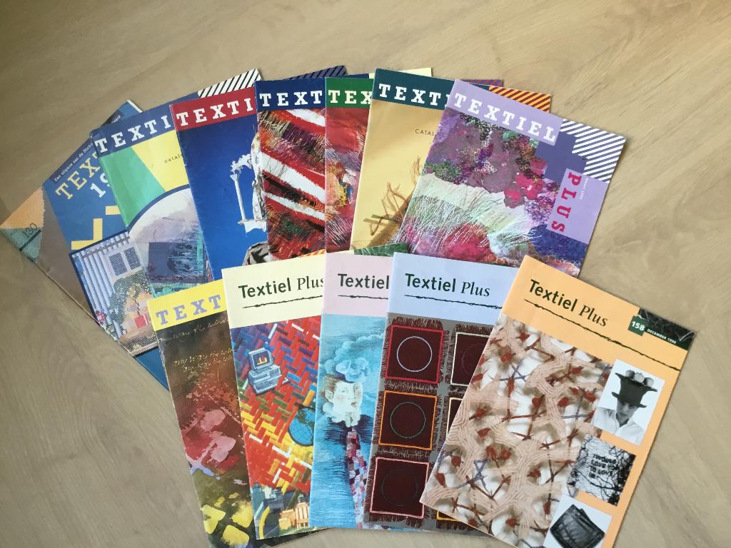 Textiel en Textiel Plus ( tijdschrift), Ophalen, Gebruikt, 120 cm of meer, Katoen