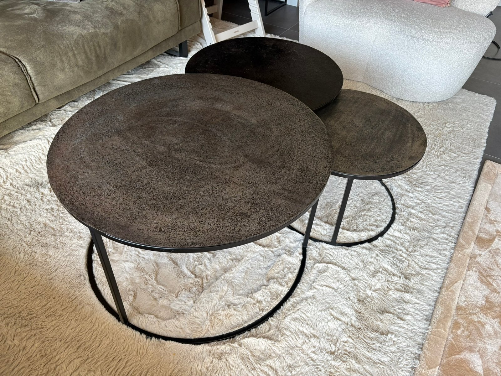 Salontafels (set van 3) Shima - Tin/Zwart/Tin, Rond, Zo goed als nieuw, Metaal, Minder dan 50 cm