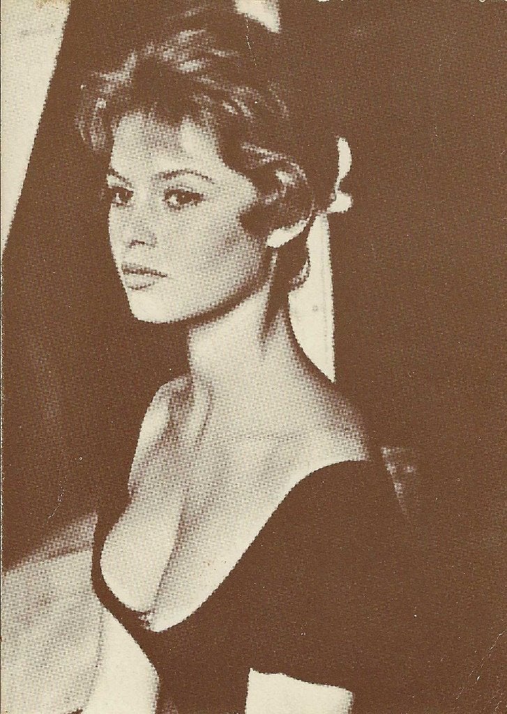 Filmsterren ansichtkaart Brigitte Bardot, Verzamelen, Verzenden, 1940 tot 1960, Ongelopen, Sterren en Beroemdheden