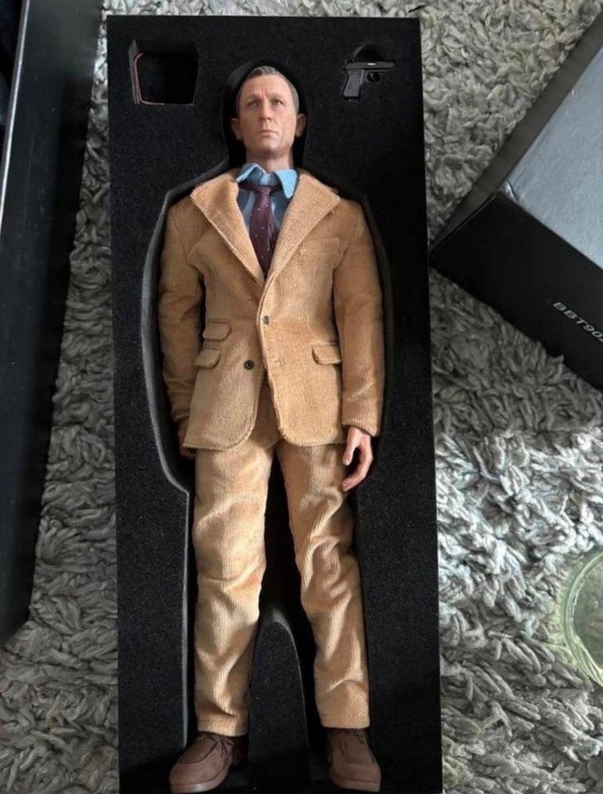 1/6 figuur James Bond (Craig) - no time to die -  Blackbox, Ophalen of Verzenden, Zo goed als nieuw, Actiefiguur of Pop