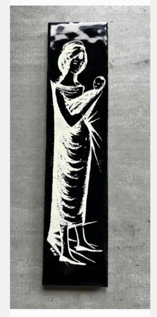 Antiek porseleinen plaat met Maria en kind 20 x 4,8 cm, Ophalen of Verzenden