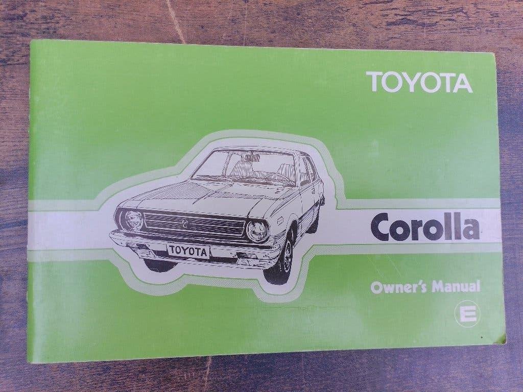 Instructieboekje - handleiding Toyota Corolla, Ophalen of Verzenden