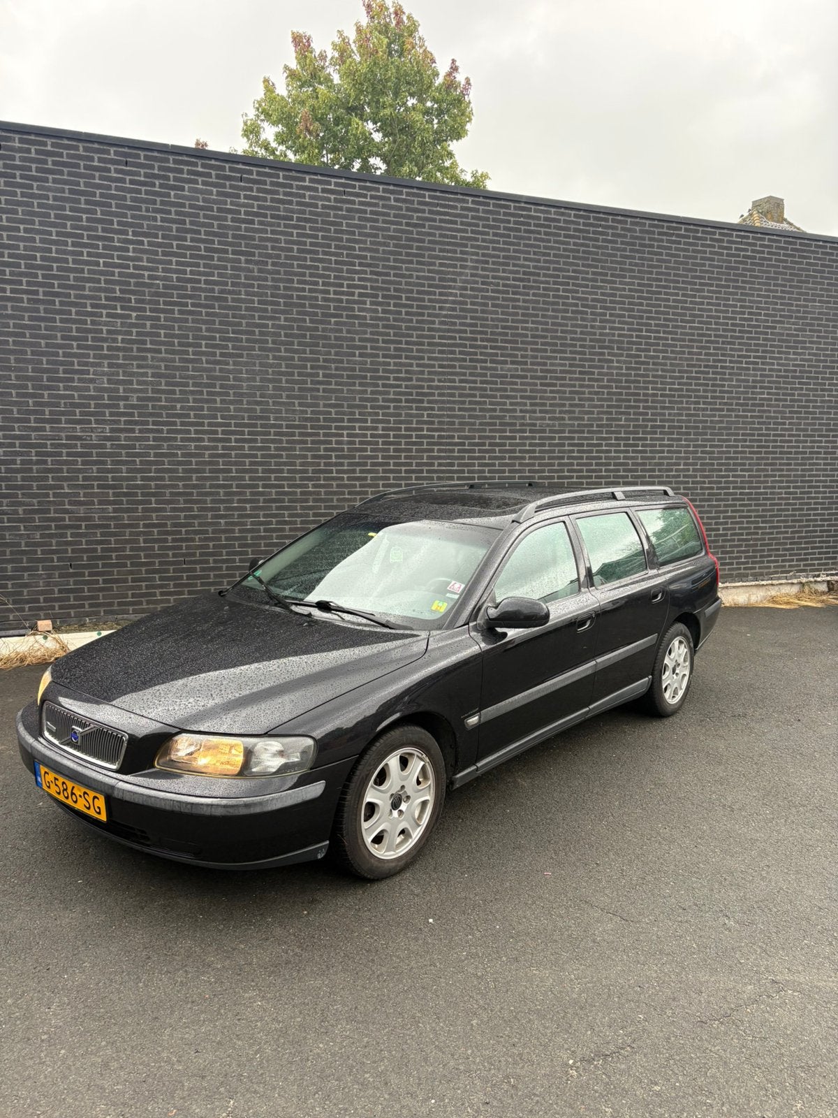 Volvo V70 2.4 T 200PK 2002 Zwart, Voorwielaandrijving, 1800 kg, 1553 kg, Zwart