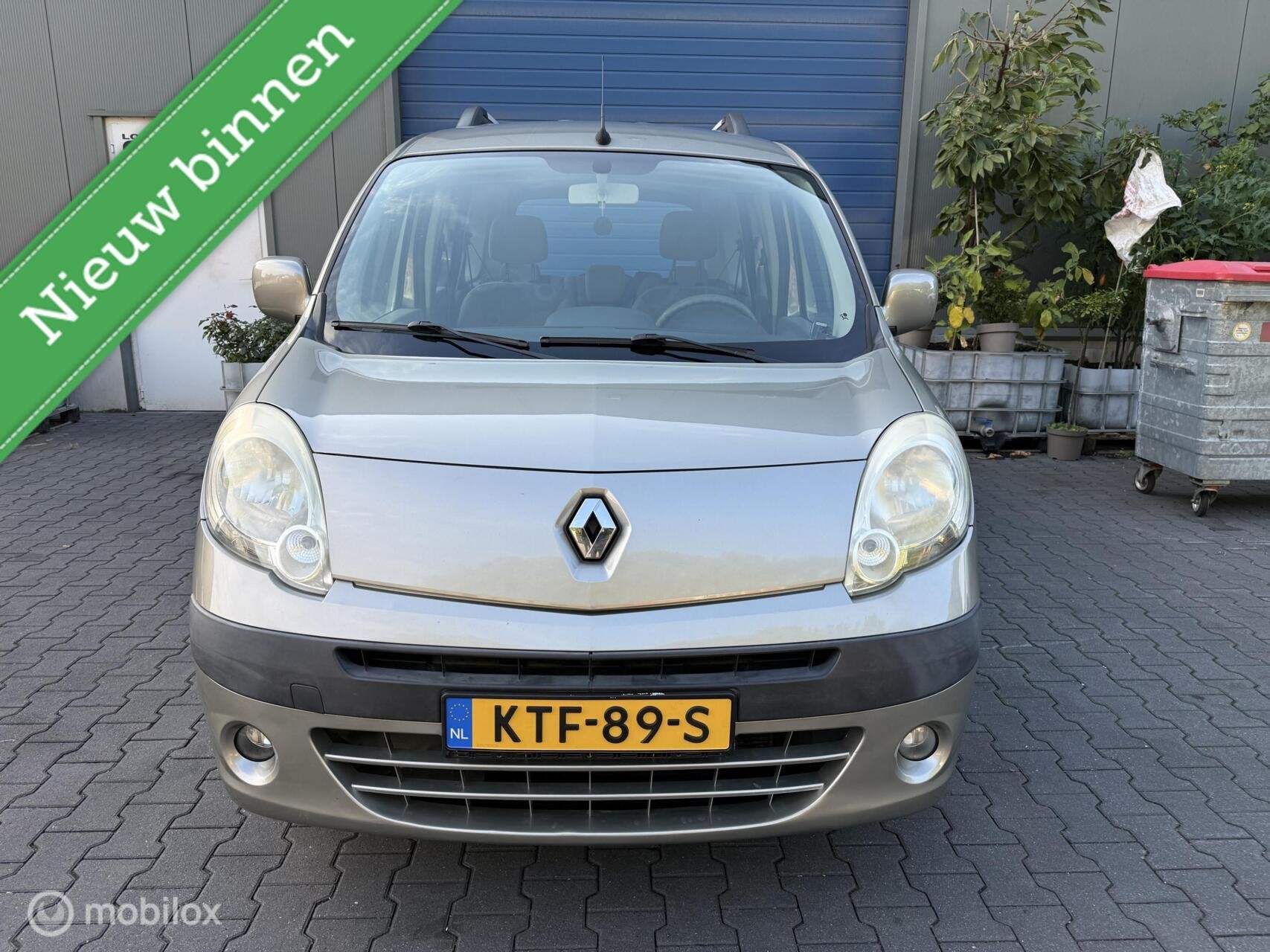 Renault Kangoo combi 1.6-16V Privilège / Tom Tom editie / A, Gebruikt, 4 cilinders, Bedrijf, Kangoo