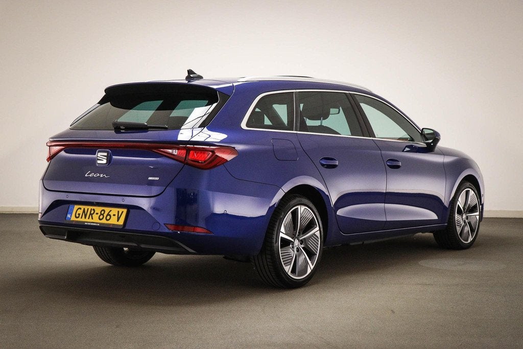 SEAT Leon Sportstourer 1.4 TSI eHybrid PHEV FR | TECHNOLOGY, Auto's, Seat, Stof, Gebruikt, 4 cilinders, Met garantie (alle)