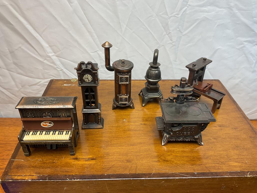 Miniaturen van de puntenslijper serie, Ophalen of Verzenden, Zo goed als nieuw, Poppenhuis