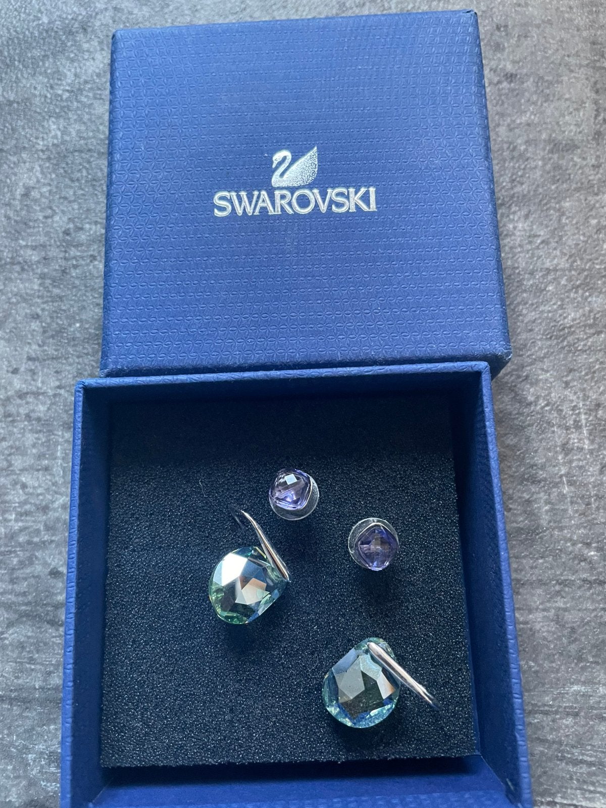 Swaroski oorbellen nieuw in doos, Ophalen of Verzenden, Nieuw