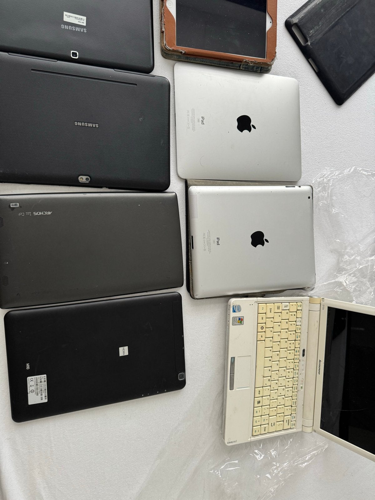 Partij van 10x apple iPad, Samsung tablets en mini laptop, Computers en Software, Apple iPads, Apple iPad, Wit, 8 inch, Ophalen of Verzenden