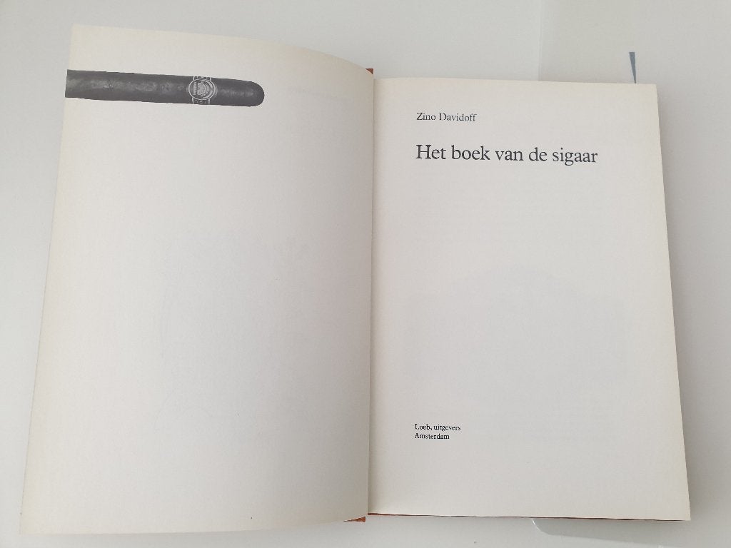 Het boek van de Sigaar, Ophalen of Verzenden, Zo goed als nieuw, Europa
