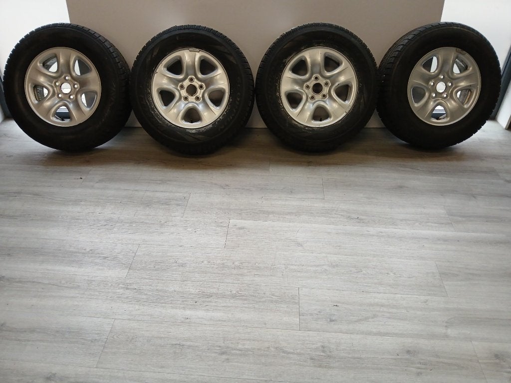 Winter Wielenset Suzuki Grand Vitara 2005-2021 16INCH staal!, Ophalen, Gebruikt, 16 inch, Winterbanden