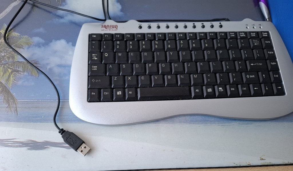 Mini toetsenbord, Ophalen of Verzenden, Qwerty, Gebruikt, Bedraad