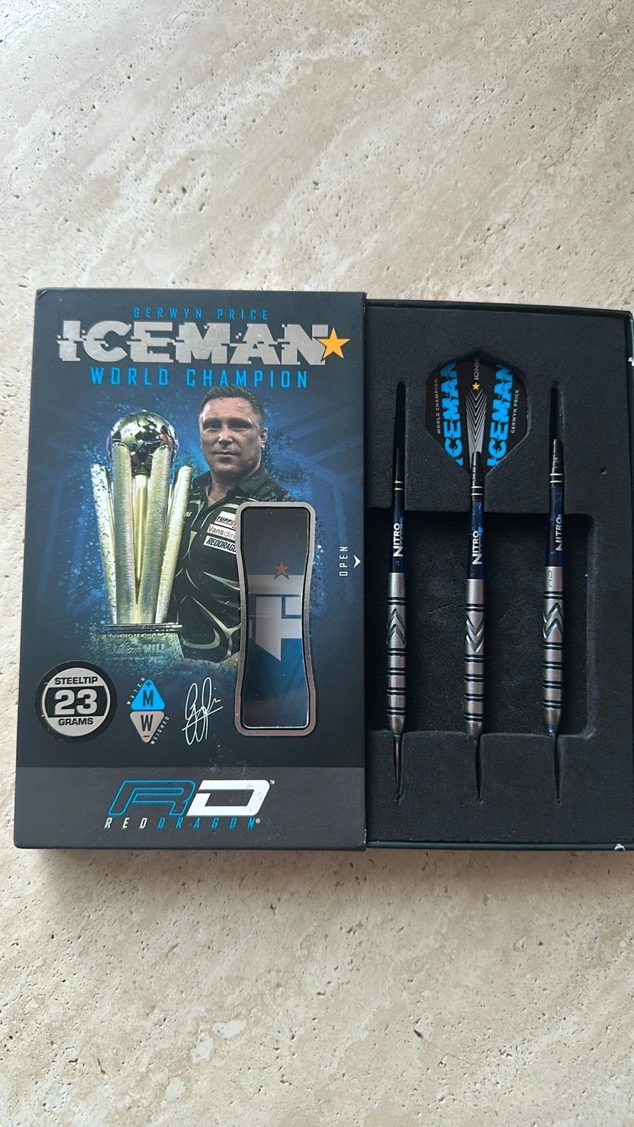 Gerwyn Price Iceman World Champion Darts - 23 gram Steel Tip, Ophalen of Verzenden, Nieuw, Pijlen