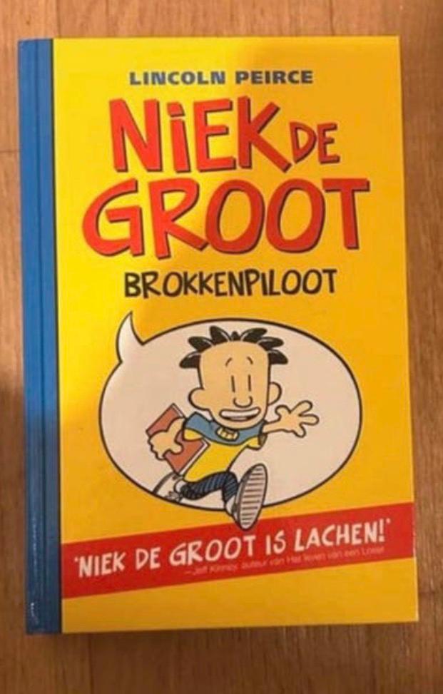 Niek de Groot: Brokkenpiloot - Lincoln Peirce, Ophalen of Verzenden, Nieuw, Fictie