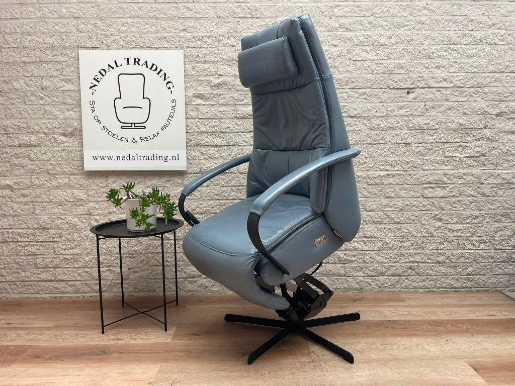 Als Nieuw! Prominent E-100 sta op stoel relax fauteuil ACCU, Ophalen, N, N, Minder dan 75 cm
