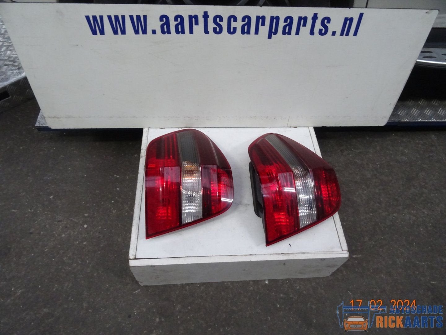 mercedes w 164 achterlamp links 1648203964  1648202164, Gebruikt, -, Ophalen of Verzenden, -