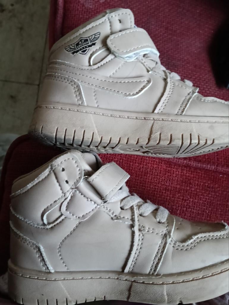 Puma Caven 2.0 AC BN Inf kinderschoenen maat 25, Kinderen en Baby's, Babykleding | Schoentjes en Sokjes, Jongetje of Meisje, Puma
