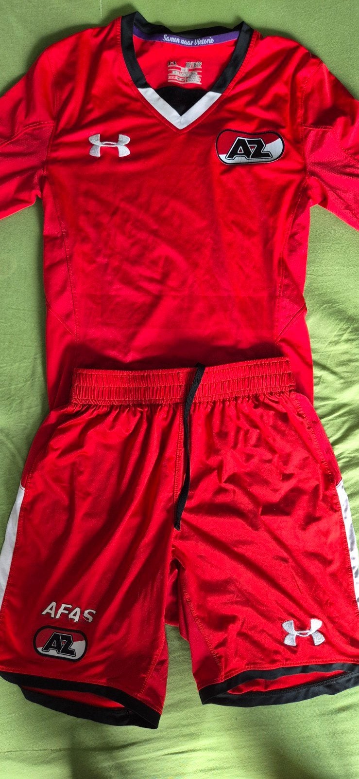 AZ Voetbaltenue Rood - Shirt & Broekje Maat XS, Ophalen of Verzenden