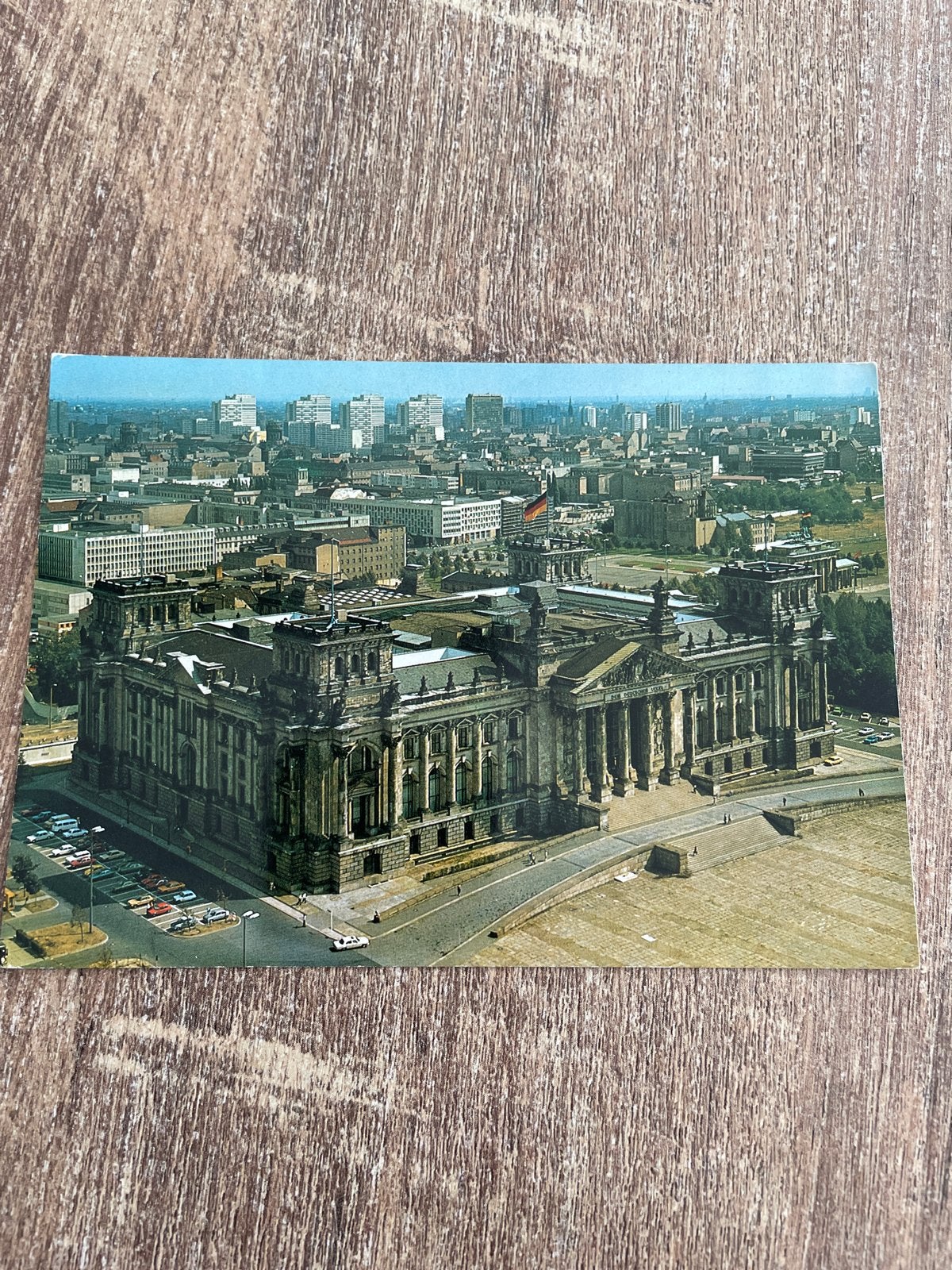 Ansichtkaart Berlijn - Rijksdaggebouw met Brandenburger Tor, Ophalen of Verzenden, 1960 tot 1980, Ongelopen, Duitsland