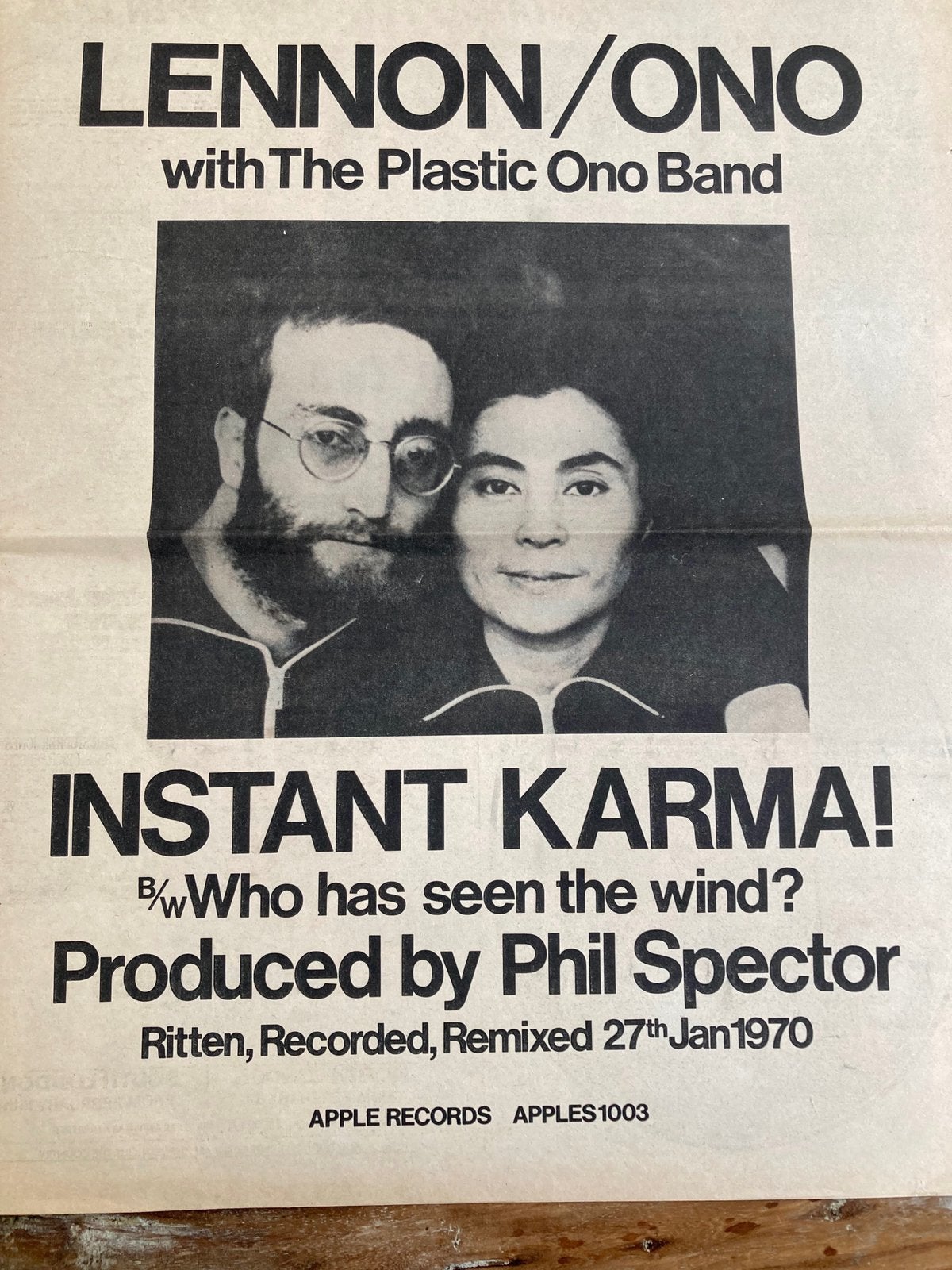 Paginagrote A3 advertentie JOHN LENNON Instant Karma release, Ophalen of Verzenden, Zo goed als nieuw