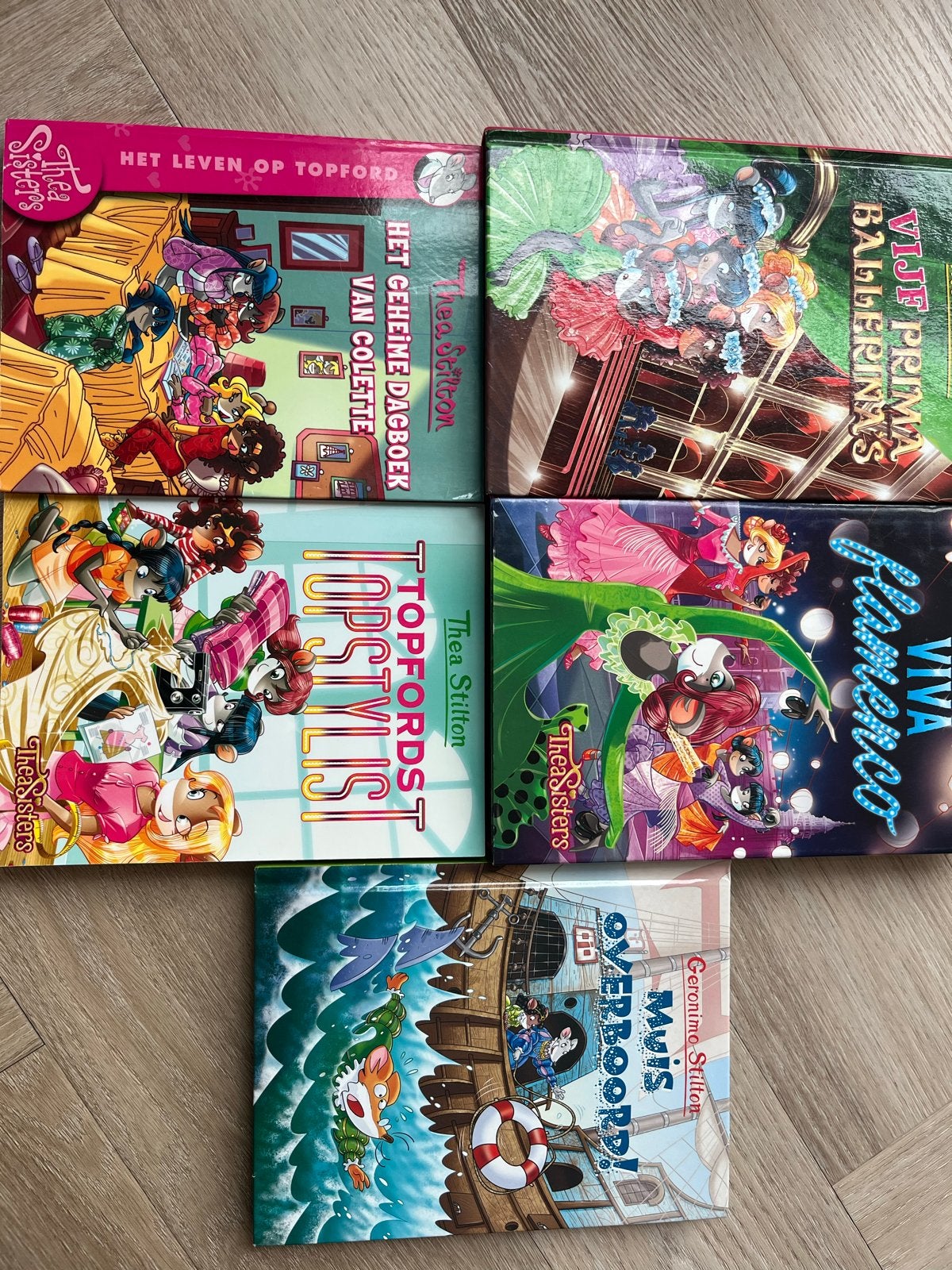 Thea Stilton boeken - 6-delige collectie, Boeken, Ophalen, Gelezen, Fictie algemeen