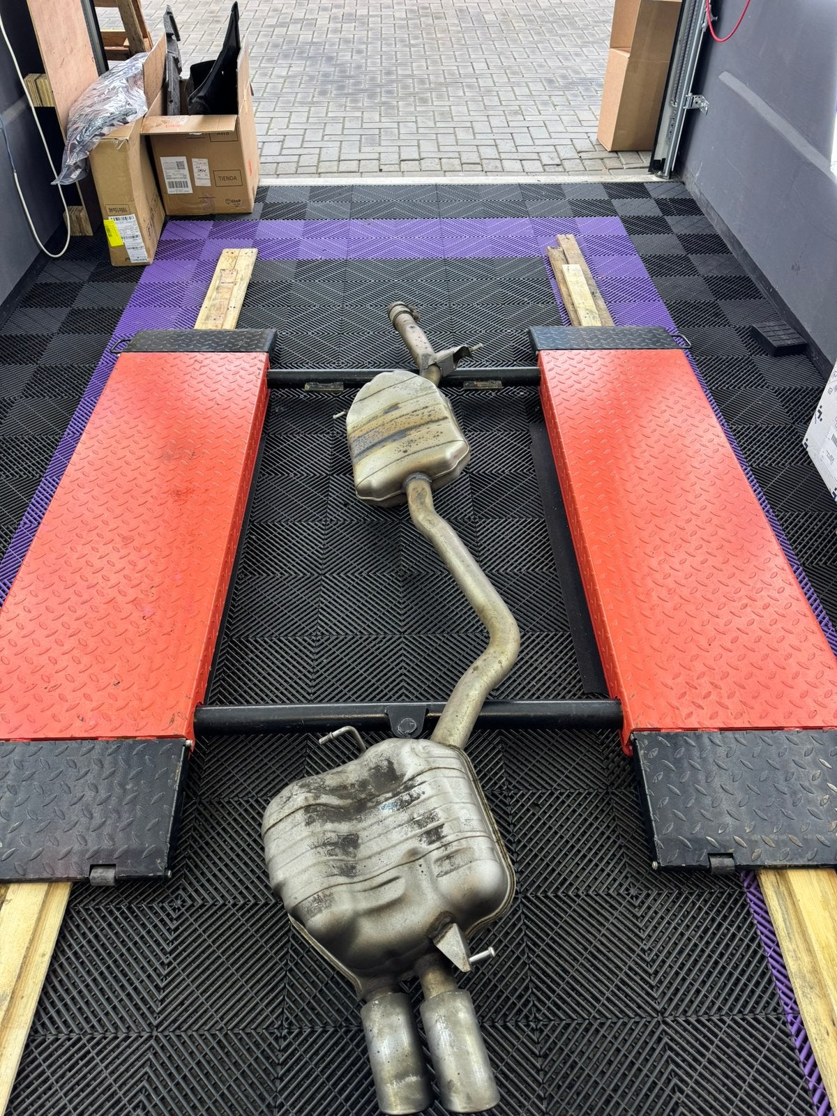 Orgineel middendemper + Einddemper Audi a4, Ophalen, Audi