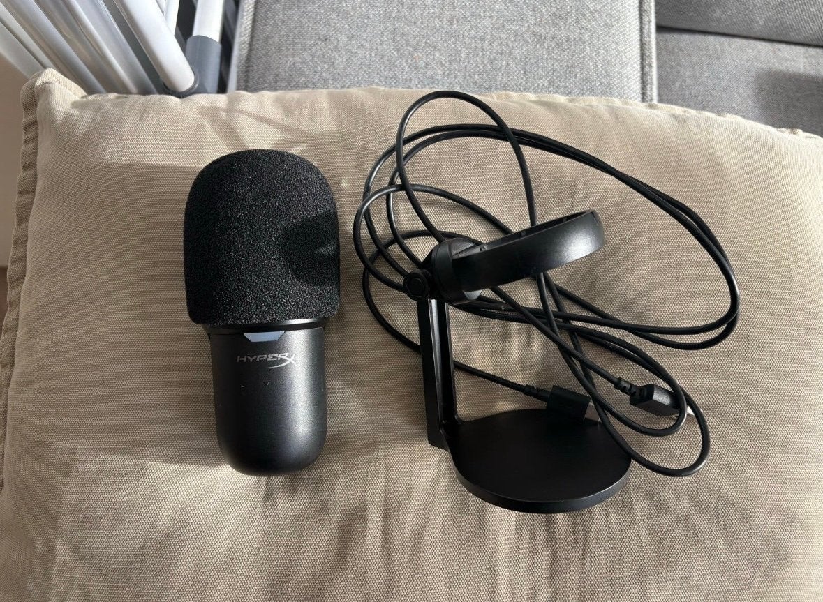 HyperX SoloCast USB Microfoon - Perfect voor Streaming/Gamin, Ophalen of Verzenden, Zo goed als nieuw, Studiomicrofoon