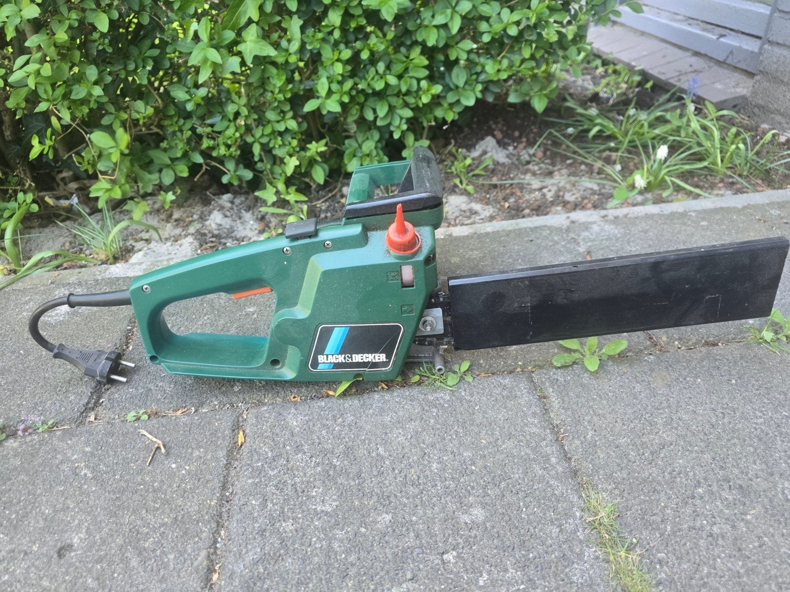 Black & Decker Kettingzaag - Gebruikt, Ophalen, Gebruikt, Kettingzaag, 600 tot 1200 watt